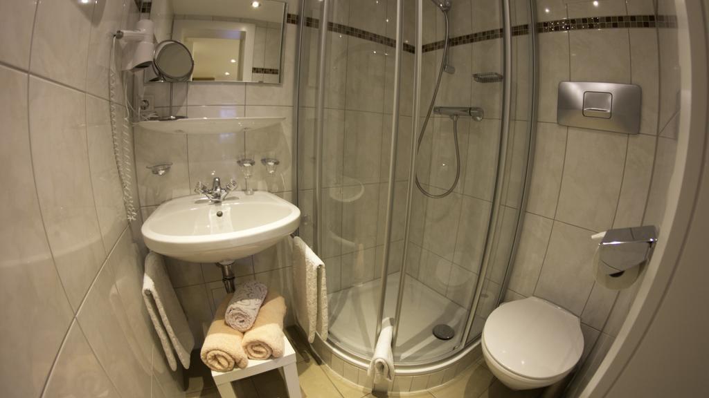 Pension Christophorus Hotel Garni Partenen Zewnętrze zdjęcie